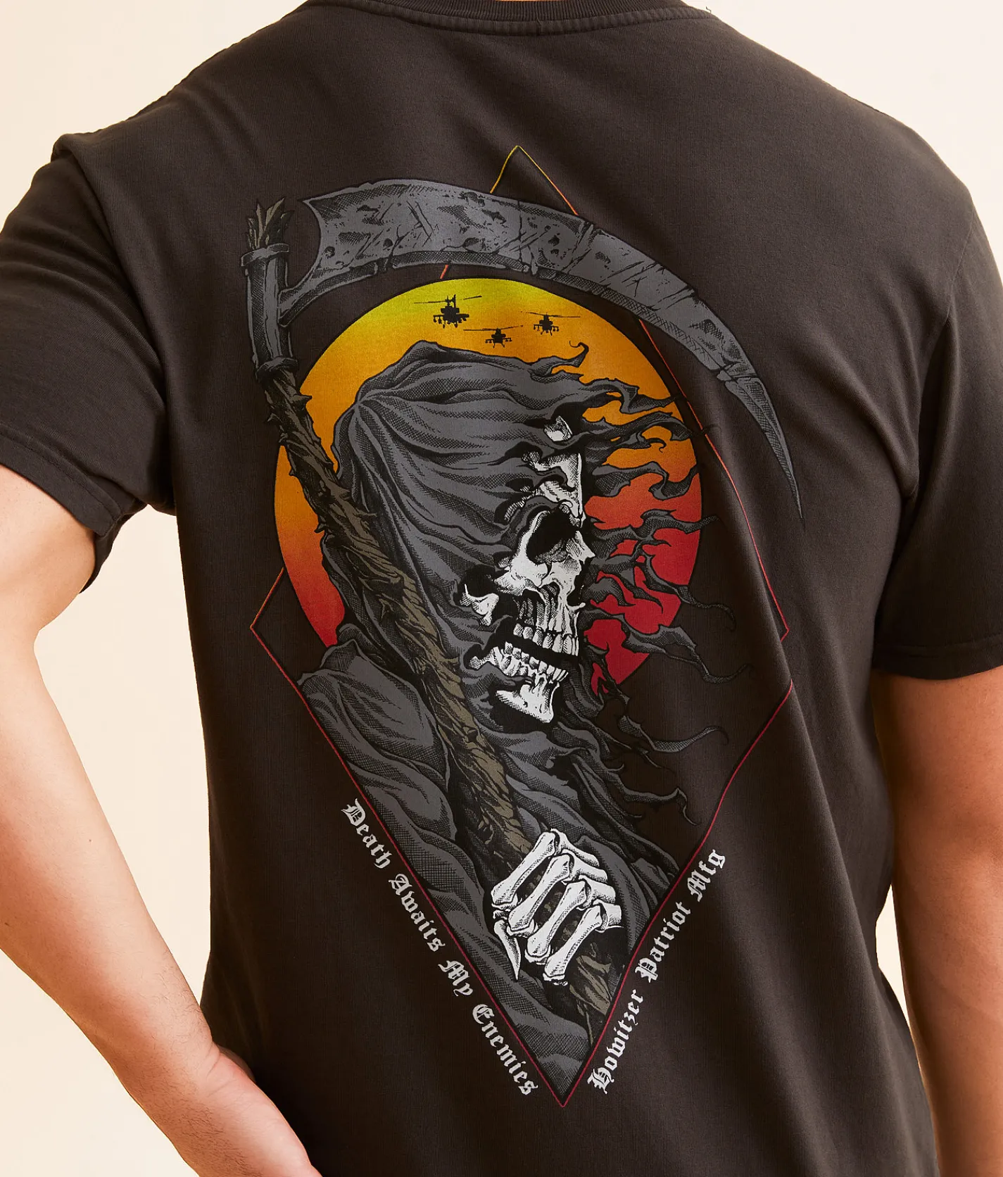 Graphic T-Shirts | Howitzer Death Awaits T-Shirt Vintage Black