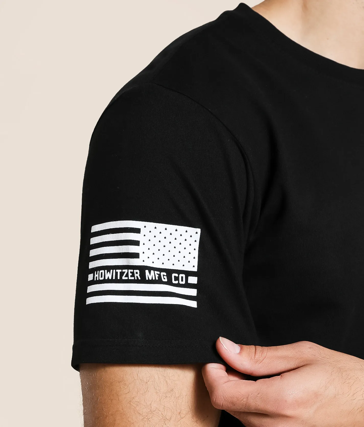 Howitzer Defiant T-Shirt Black New