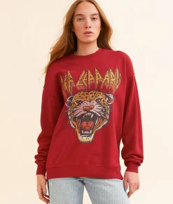 Goodie Two Sleeves Def Leppard Band Pullover Chili Pepper TCX Best