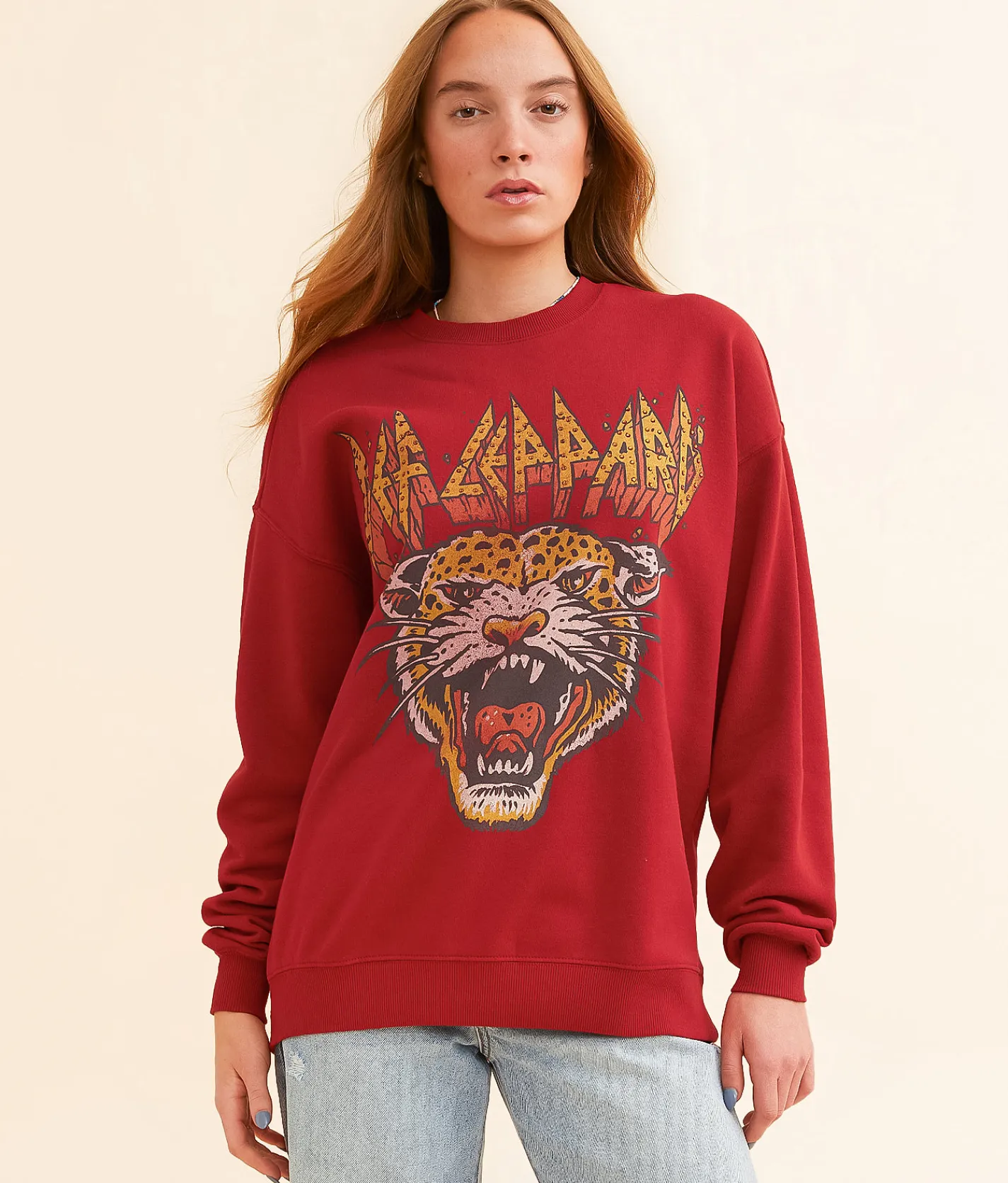 Goodie Two Sleeves Def Leppard Band Pullover Chili Pepper TCX Best