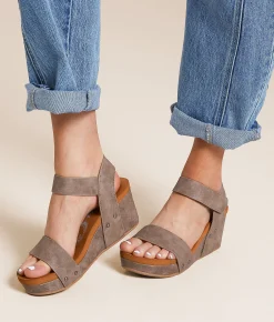 Shoes | Very G Devon Embossed Wedge Sandal Taupe