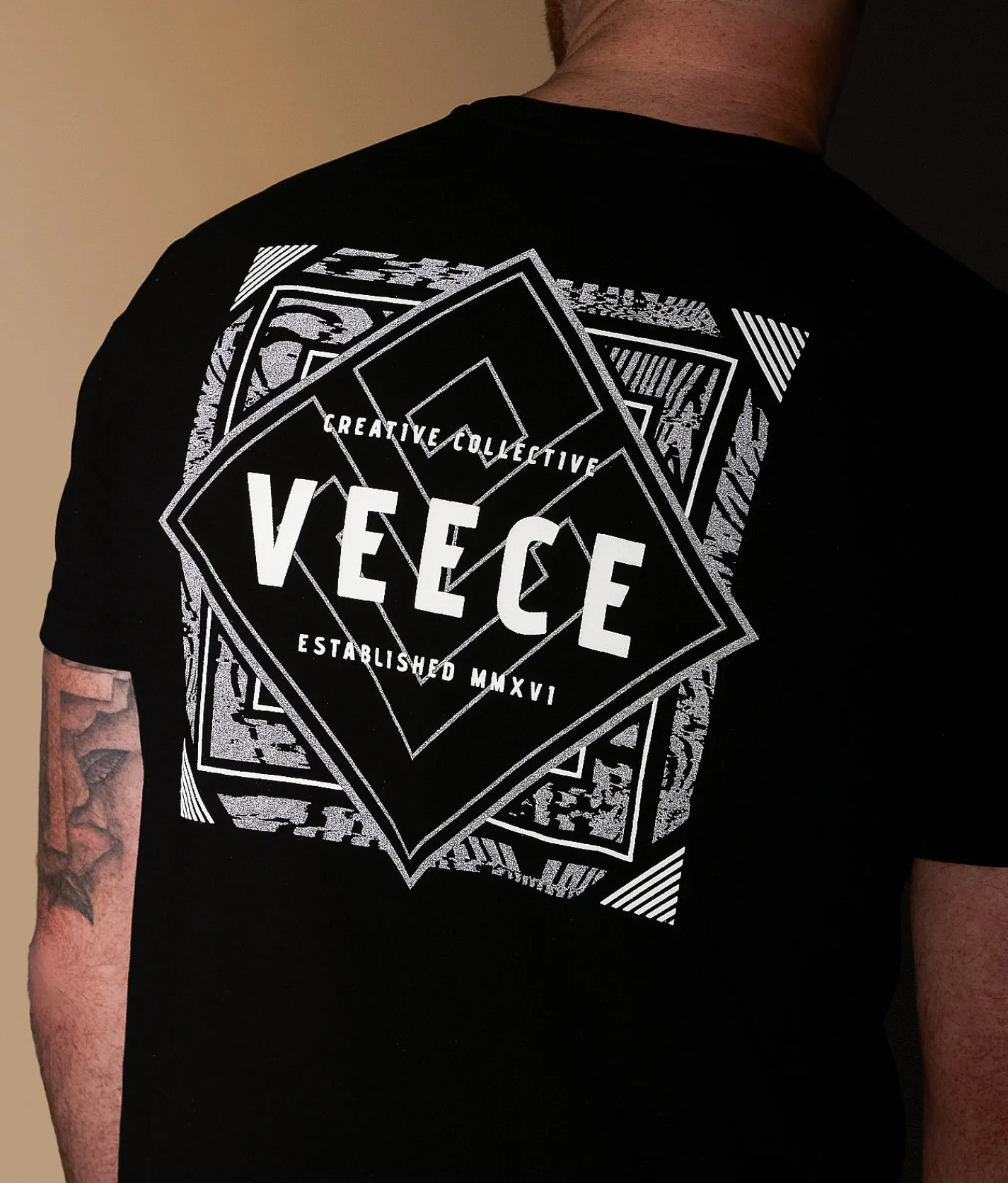 Tops|Graphic T-Shirts | Veece Diamond Tile T-Shirt Black