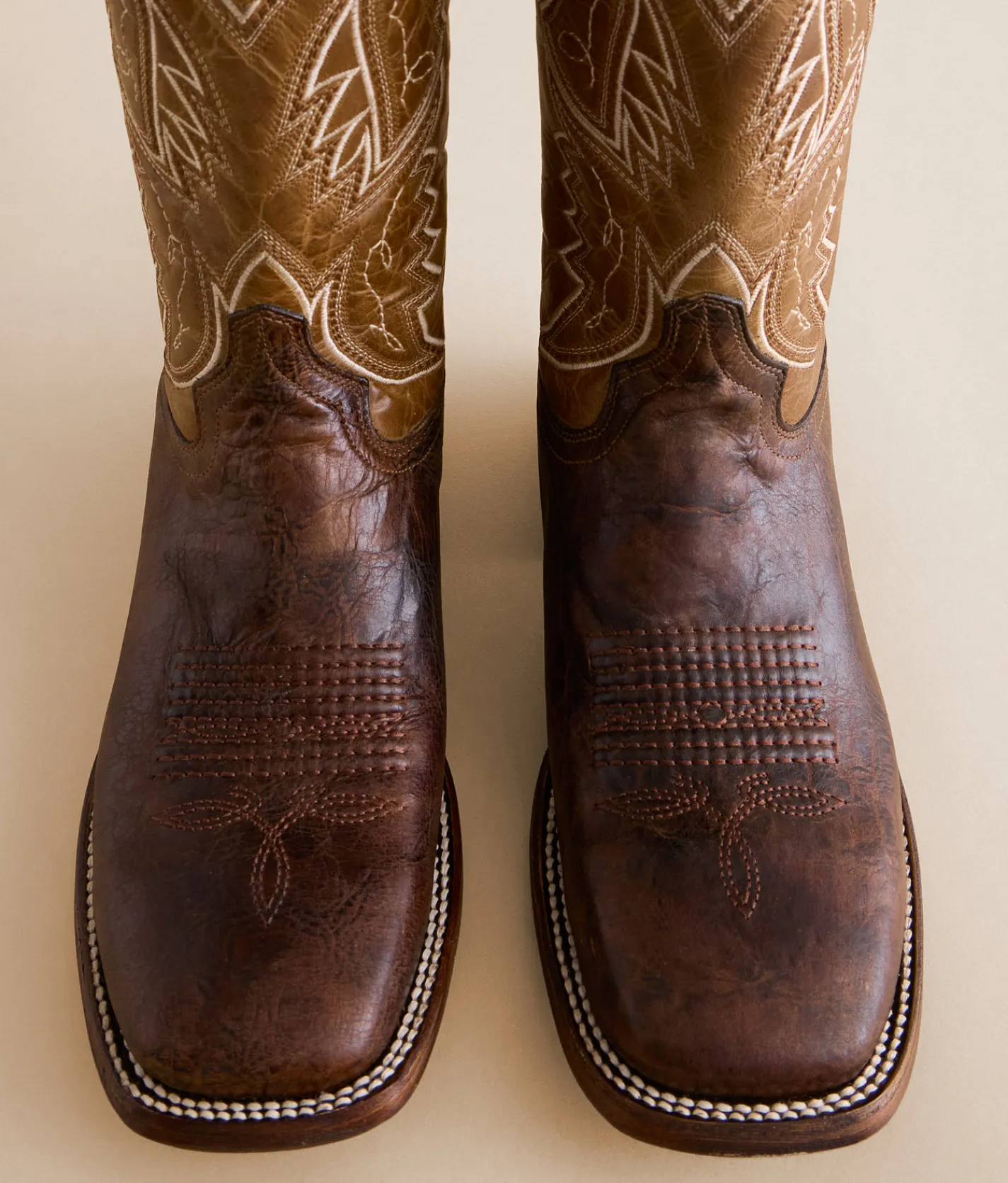 Circle G by Corral Distressed Leather Cowboy Boot Honey Tan Online