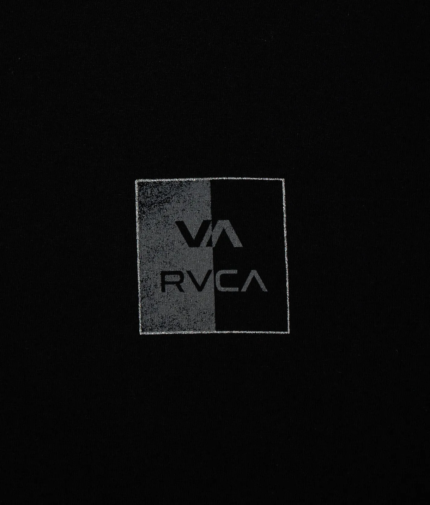 Tops|Graphic T-Shirts | RVCA Divide T-Shirt Black