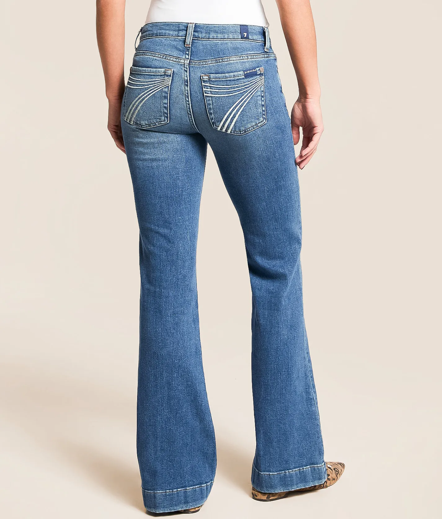 7 For All Mankind Dojo Trouser Stretch Jean Sacramento Hot