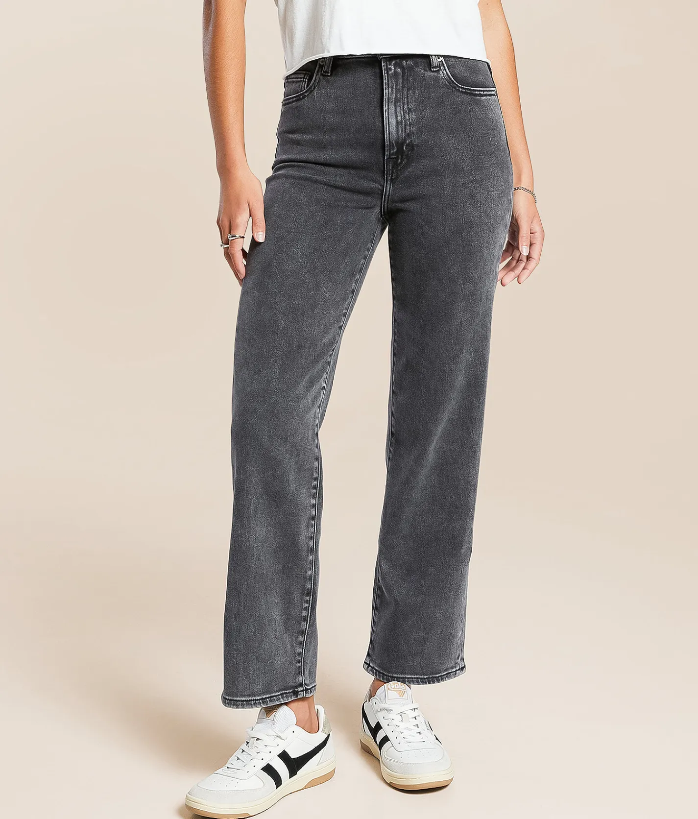Jeans|Bottoms | HIDDEN Ella Cropped Classic Straight Stretch Jean South Mission