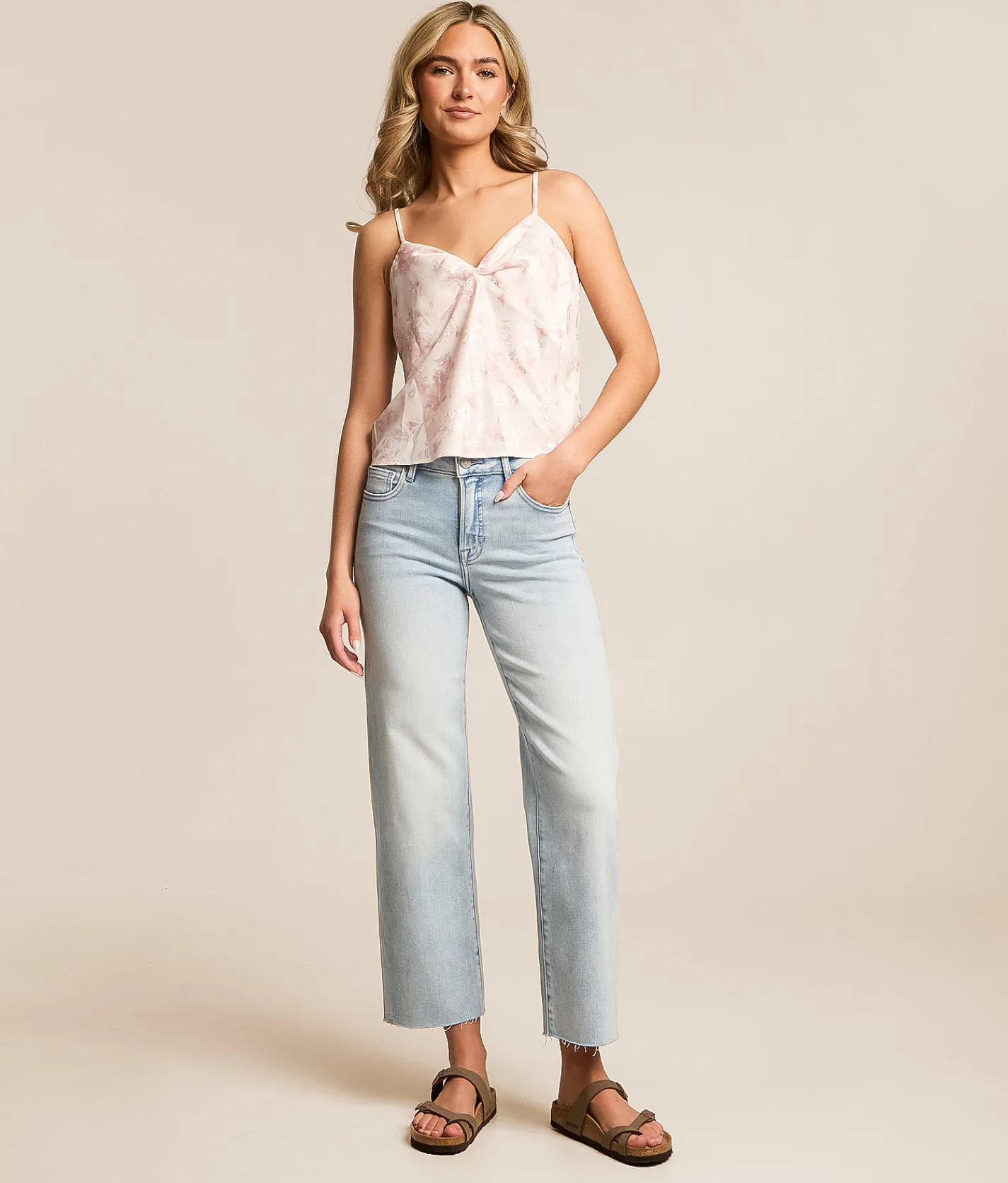 HIDDEN Ella Cropped Classic Straight Stretch Jean Vintage Hot