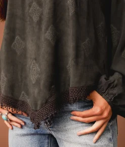 Sterling & Stitch Embroidered Hanky Top Washed Black New