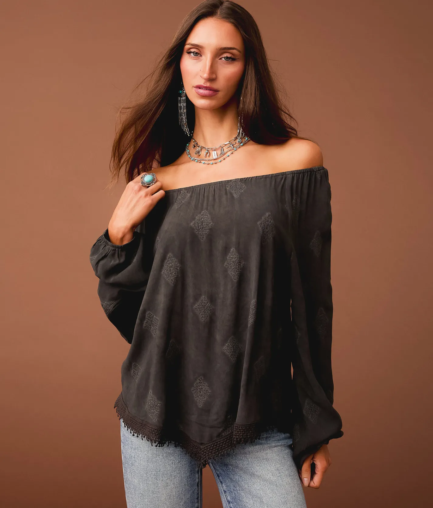 Sterling & Stitch Embroidered Hanky Top Washed Black New