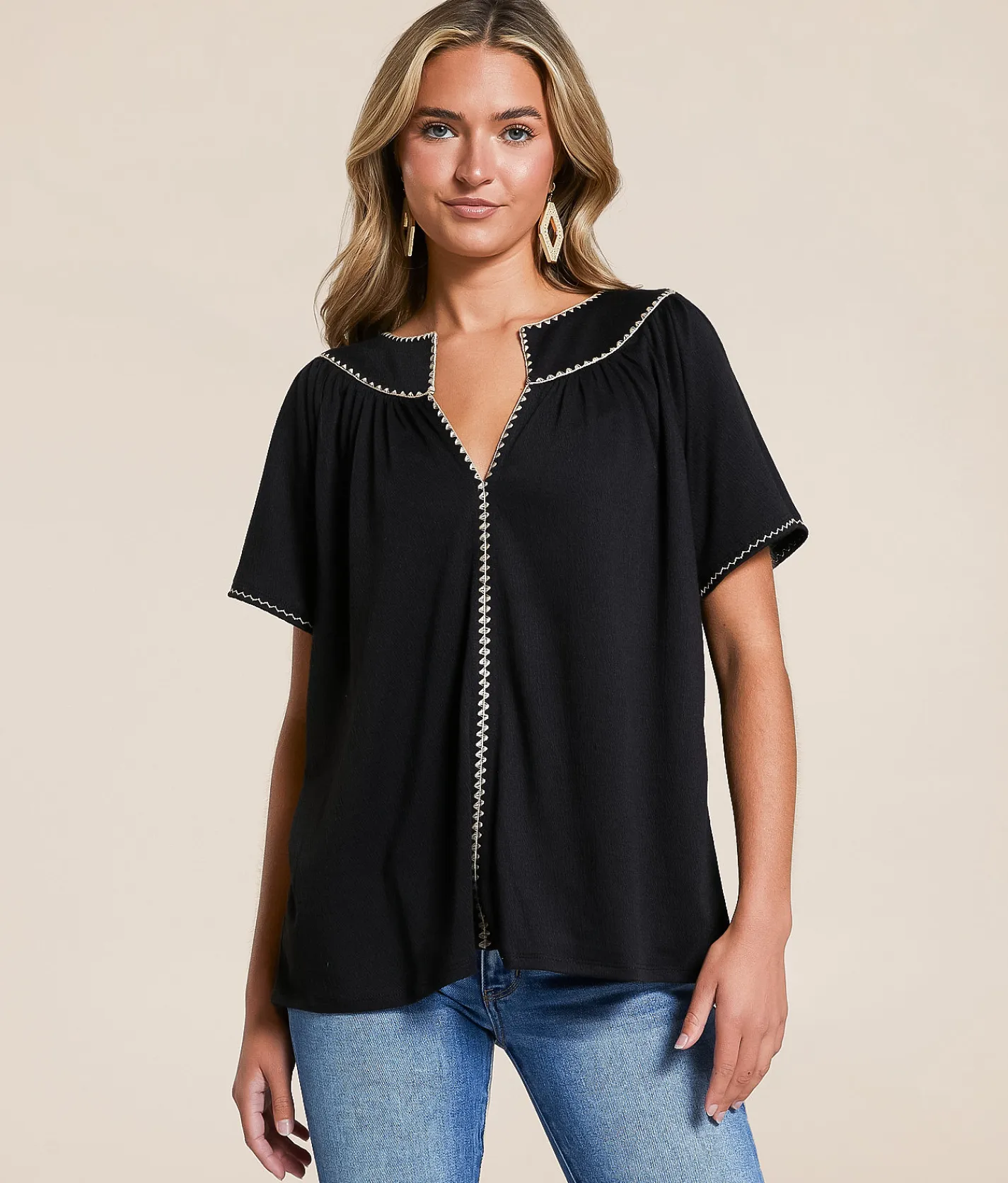 Daytrip Embroidered Trim Top Black Taupe Discount