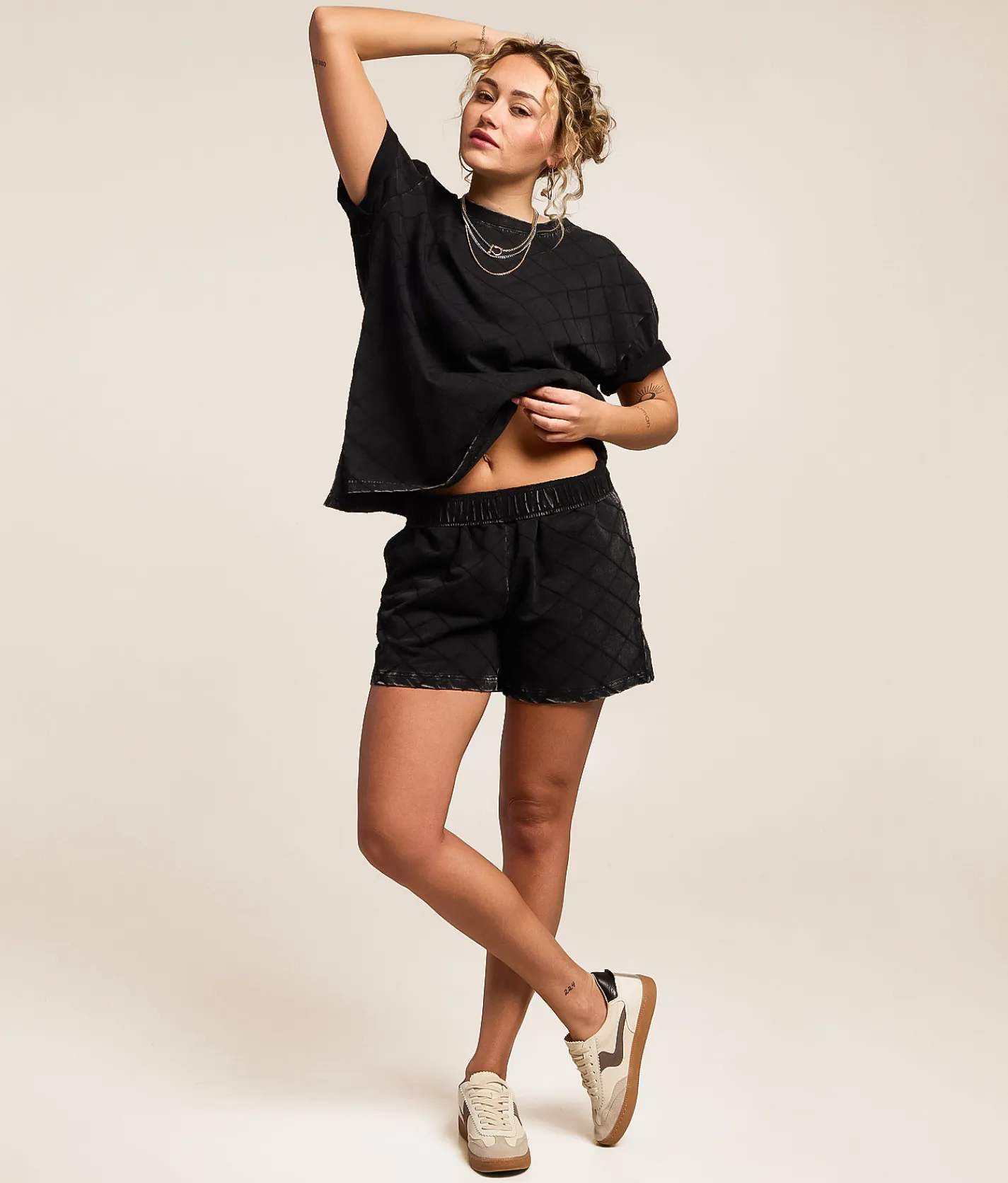 Gilded Intent Embroidery Quilted Short Washed Black Outlet