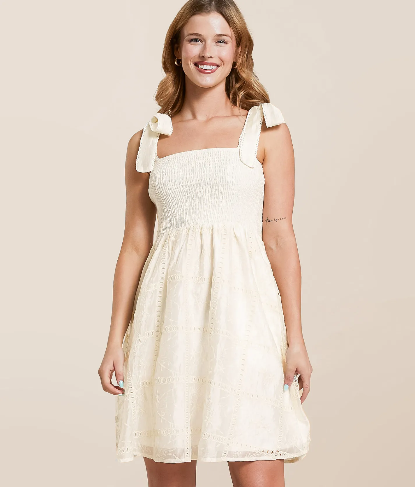 Willow & Root Eyelet Mini Dress Cream New