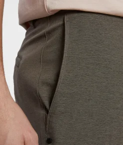 Bottoms|Shorts | Maven Co-op Fairway Performance Stretch Short Chocolate Plum