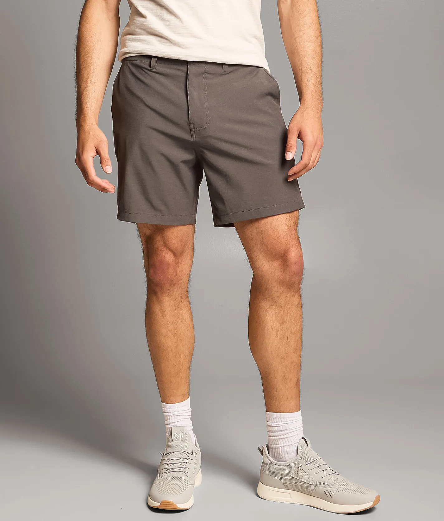 Bottoms | Maven Co-op Fairway Performance Stretch Short Dark Shadow