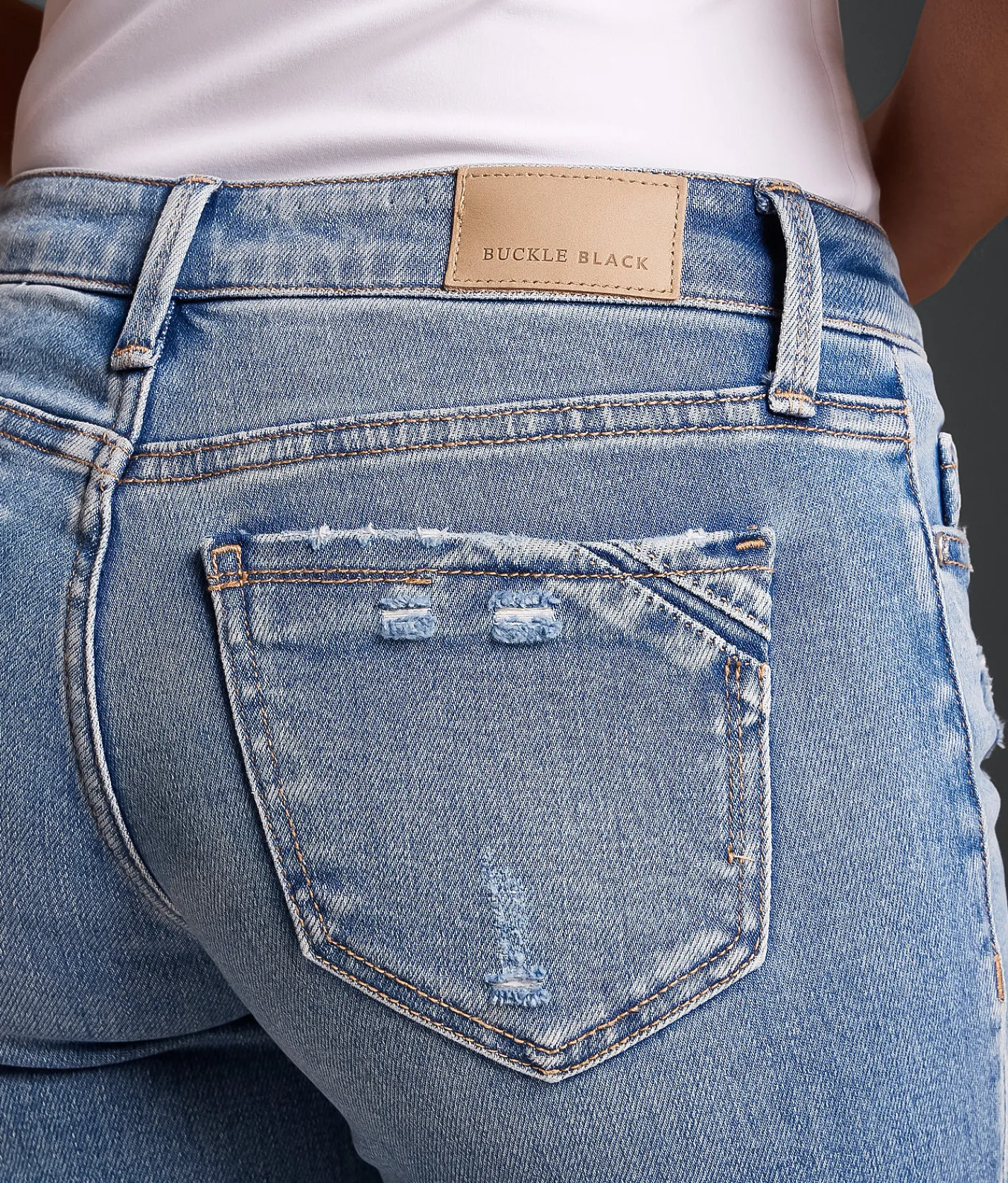 Jeans|Bottoms | Buckle Black Fit No. 13 Cropped Straight Stretch Jean Filone