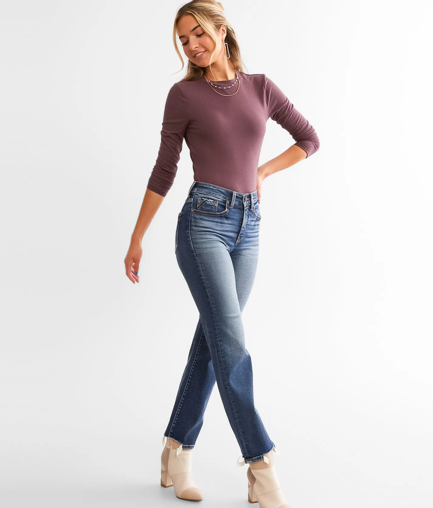Buckle Black Fit No. 35 Cropped Straight Stretch Jean Cameron Pass 5 Sale