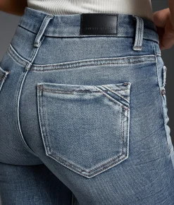 Jeans|Bottoms | Buckle Black Fit No.23 Cropped Straight Stretch Jean Embrook