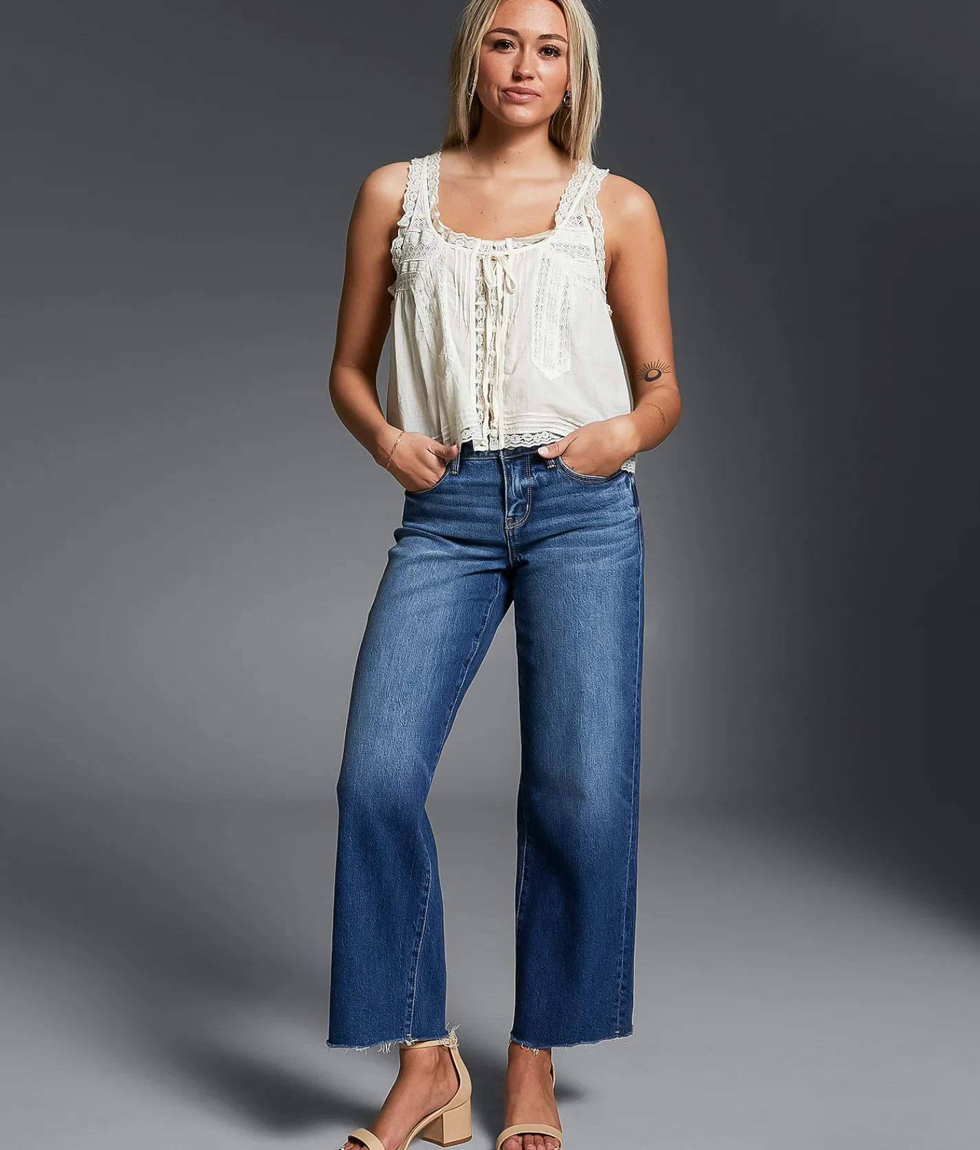 Jeans|Bottoms | Buckle Black Fit No. 53 Cropped Wide Leg Stretch Jean Grasso