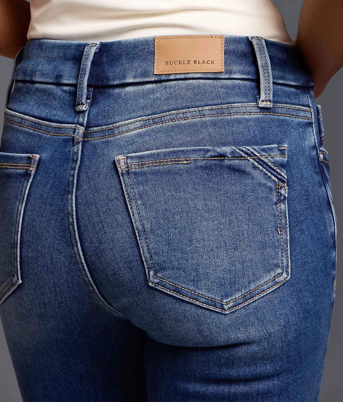 Buckle Black Fit No. 53 Straight Stretch Cuffed Jean Grouby Online