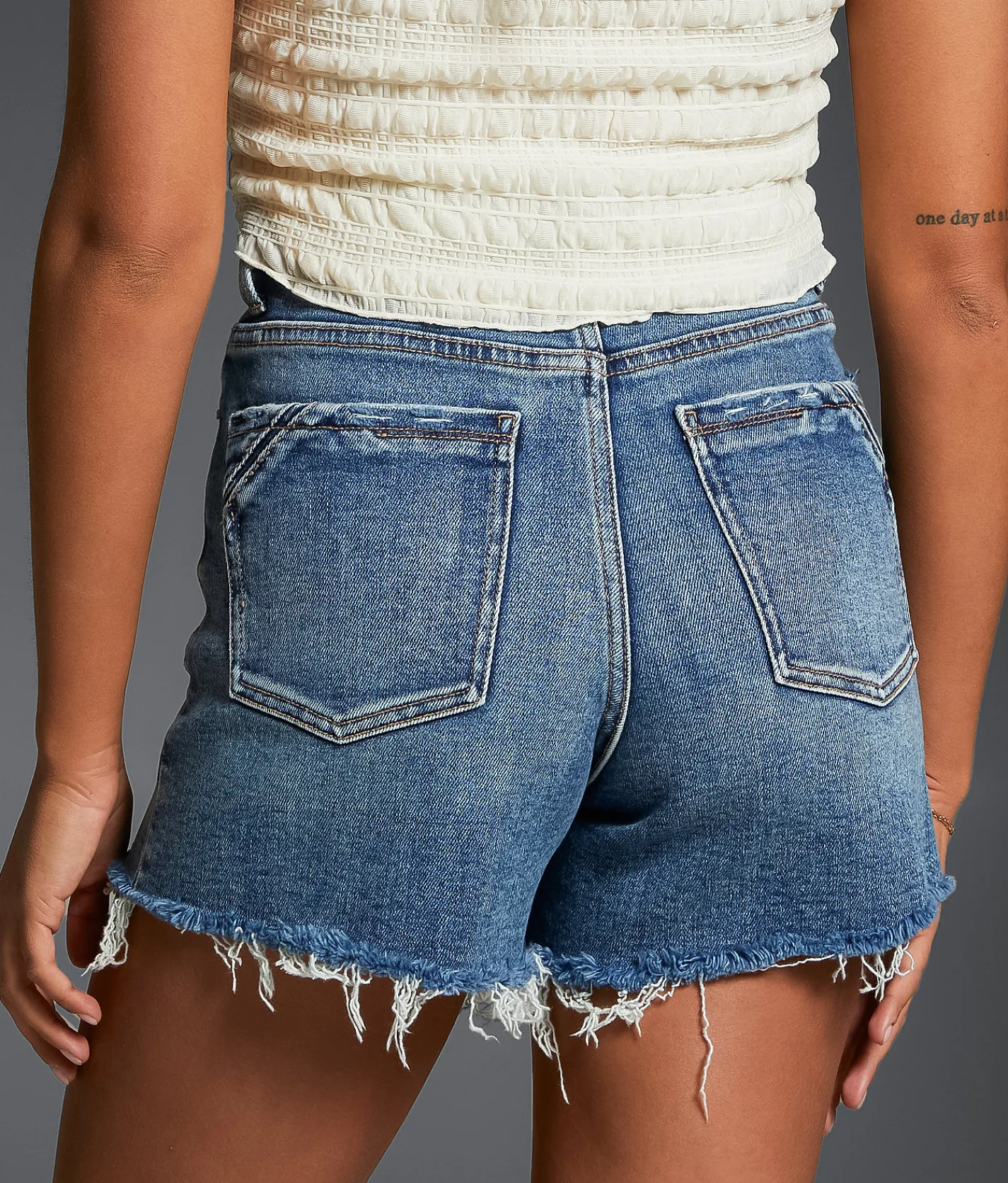 Bottoms|Shorts | Buckle Black Fit No. 75 Stretch Short Landings