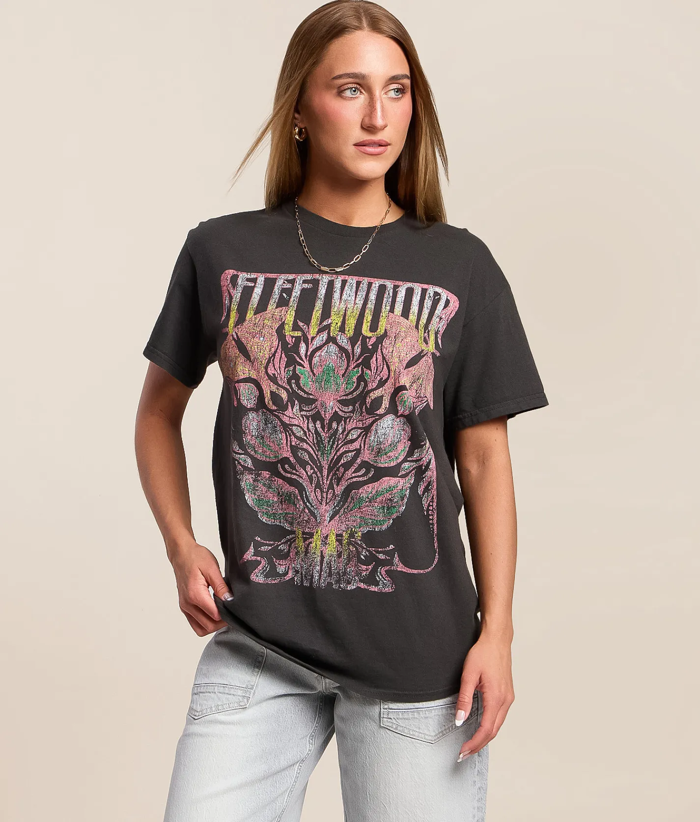 Merch Traffic Fleetwood Mac Band T-Shirt Washed Black