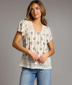 BKE Floral & Lace Top Cream Blue Best