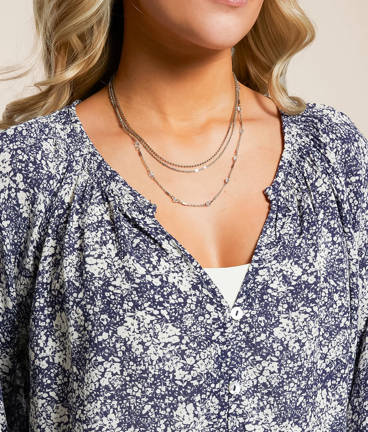 Daytrip Floral Blouse Crown Blue Cream Hot