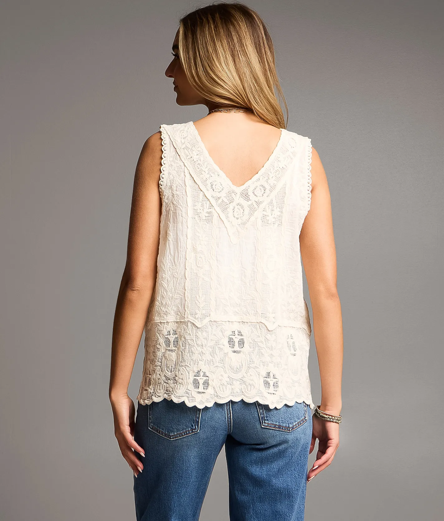 BKE Floral Crochet Tank Top Cream New