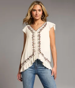 Tops | BKE Floral Embroidered Top Cream