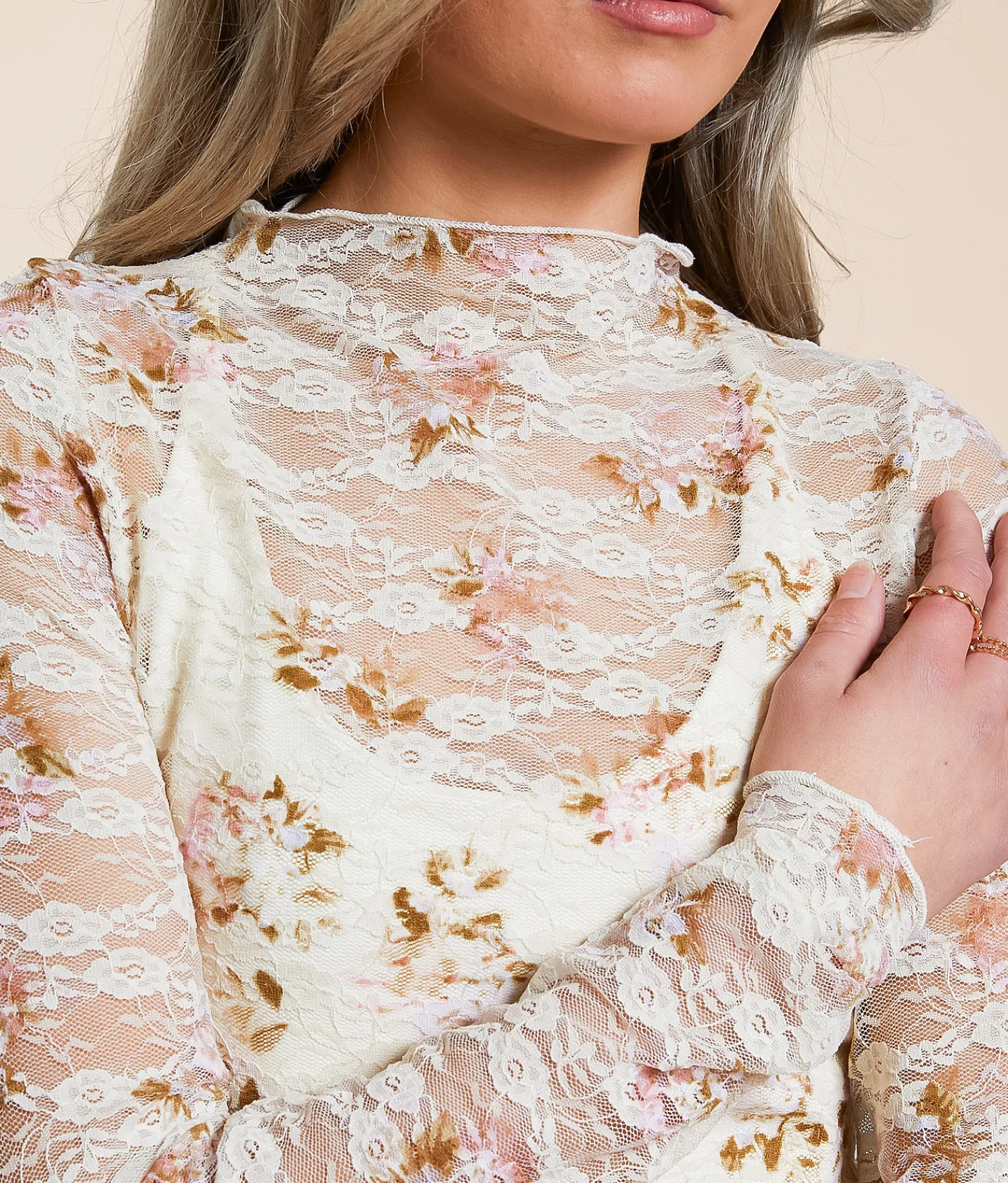 Willow & Root Floral Lace Top Cream Multi
