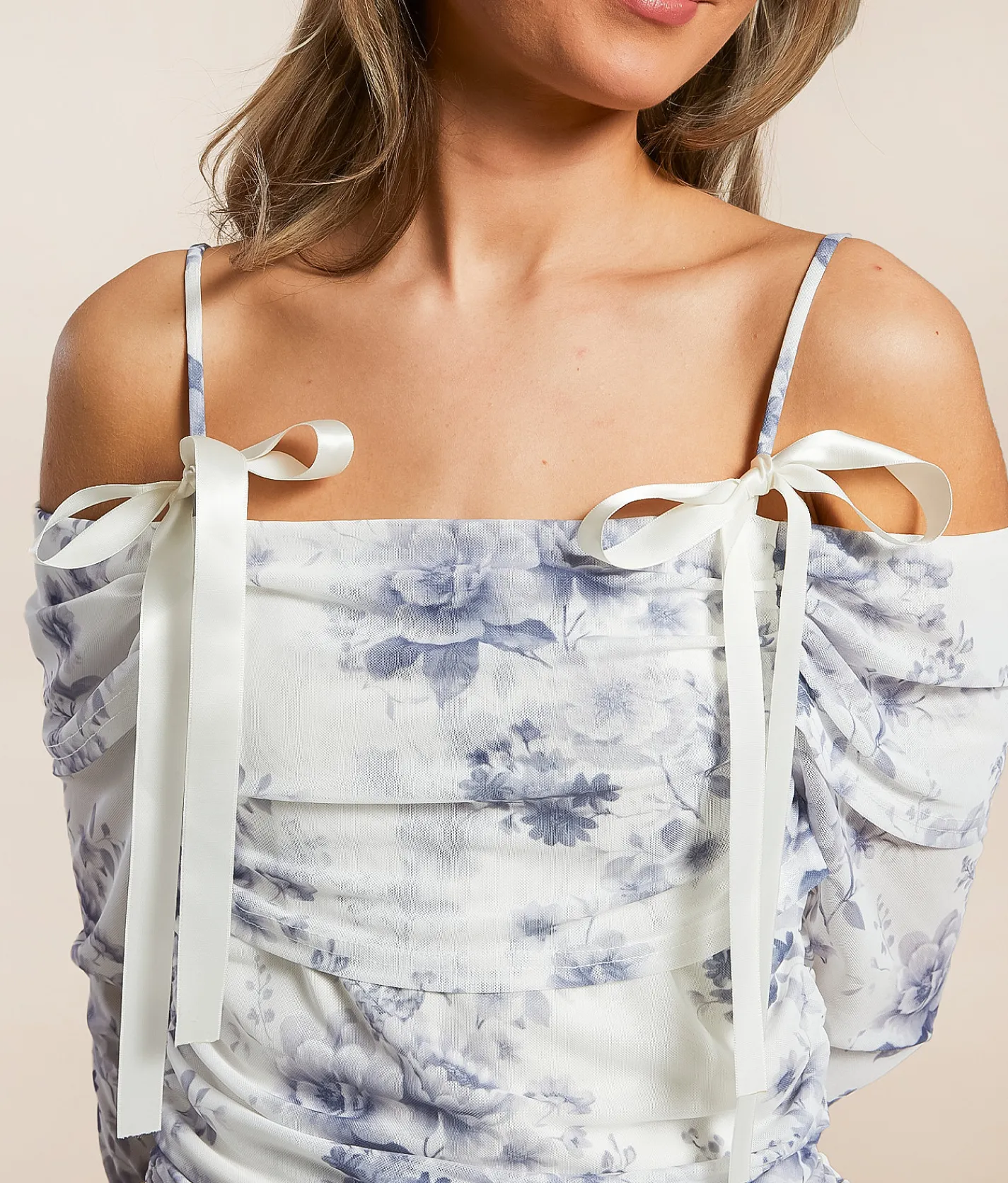 Willow & Root Floral Mesh Ruched Top Blue White Sale