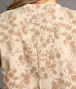 Tops | BKE Floral T-Shirt Greige Floral