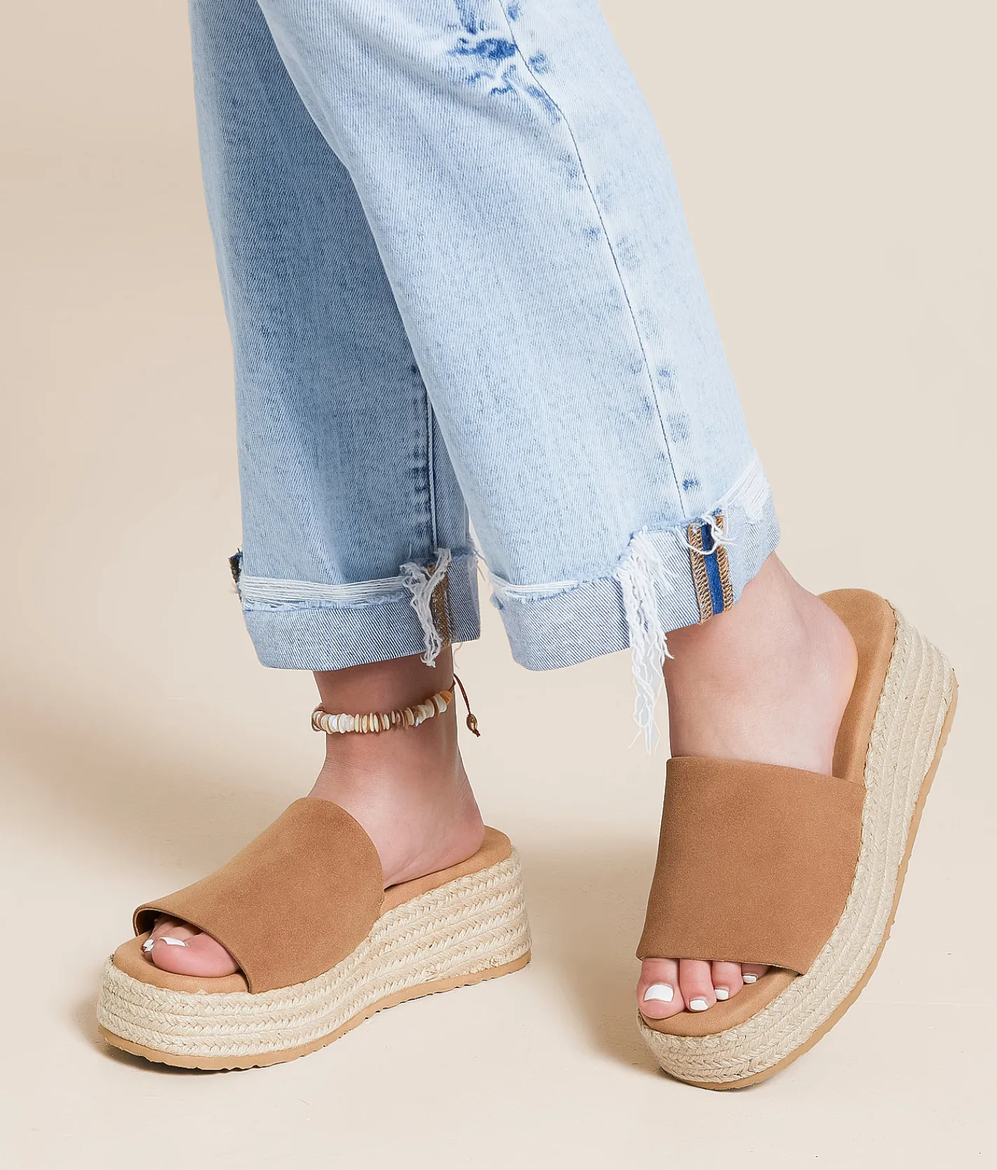 Mia Florennce Platform Wedge Sandal Tan Amber Suede