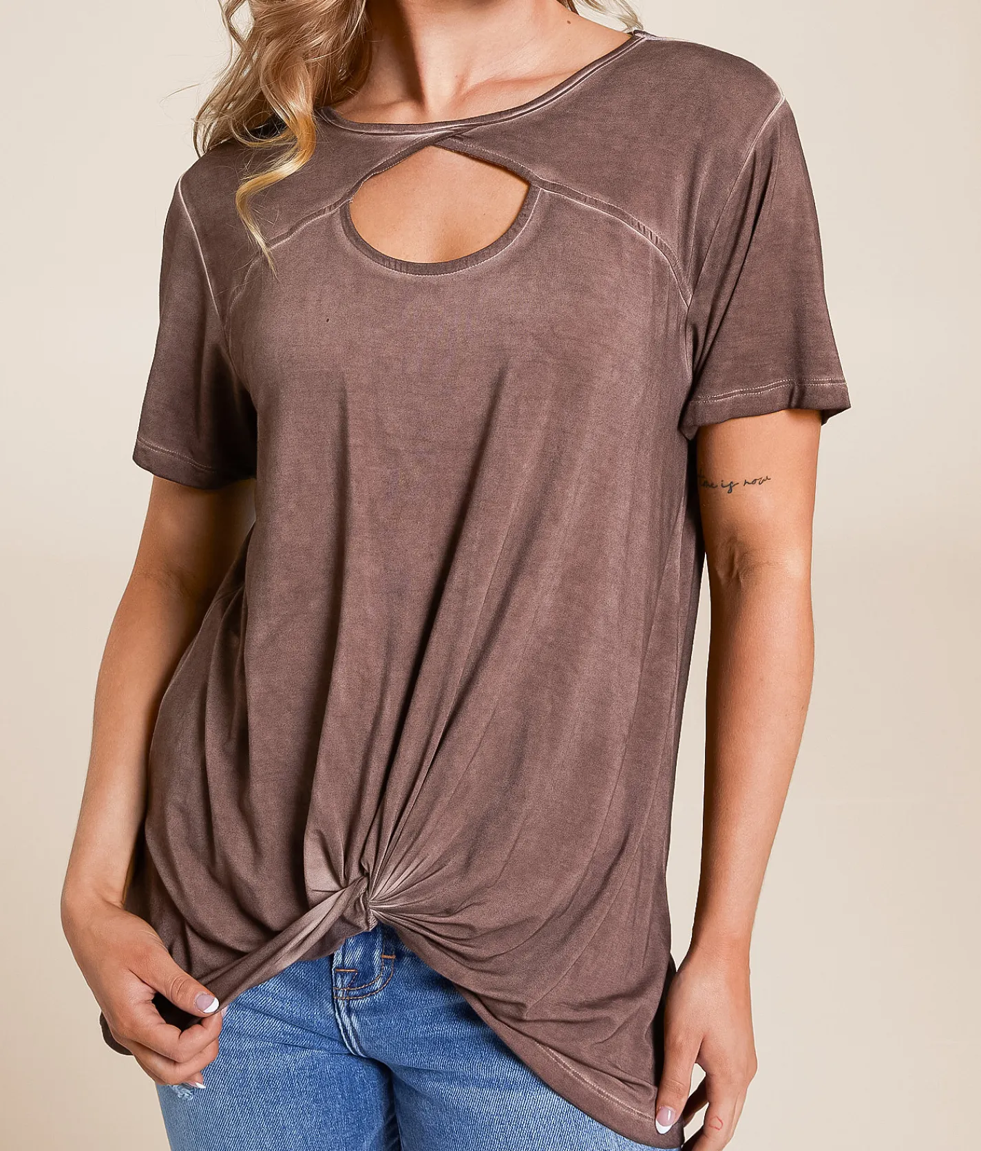 White Crow Frey Twisted Front Top Peppercorn Hot
