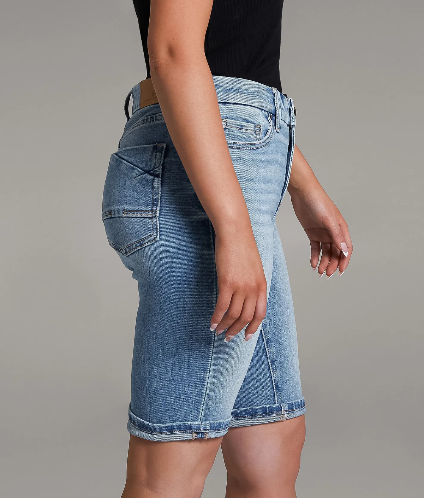 Shorts | BKE Gabby Bermuda Stretch Cuffed Short Kilgore 2