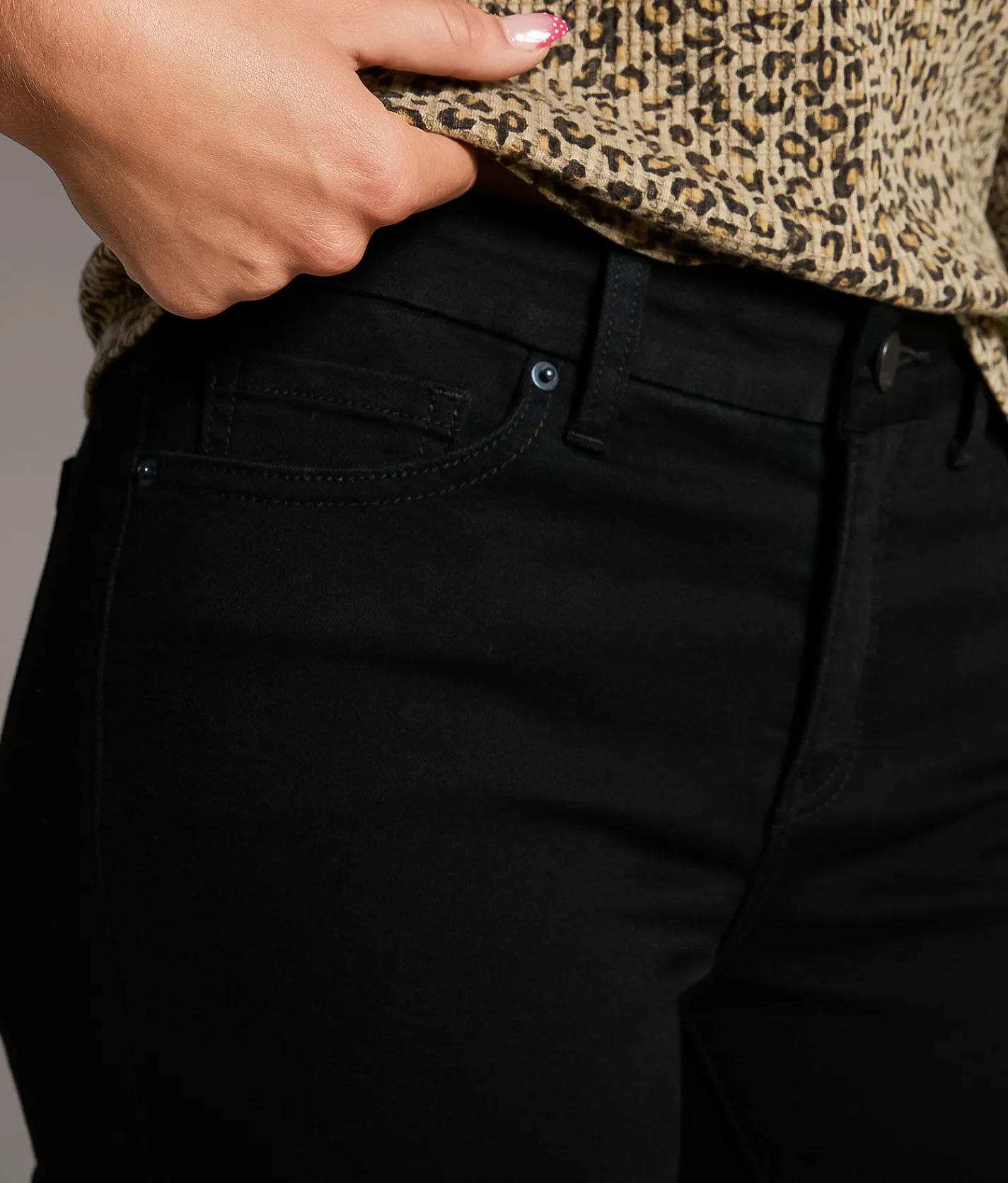 Jeans|Bottoms | BKE Gabby Cropped Straight Stretch Jean Black