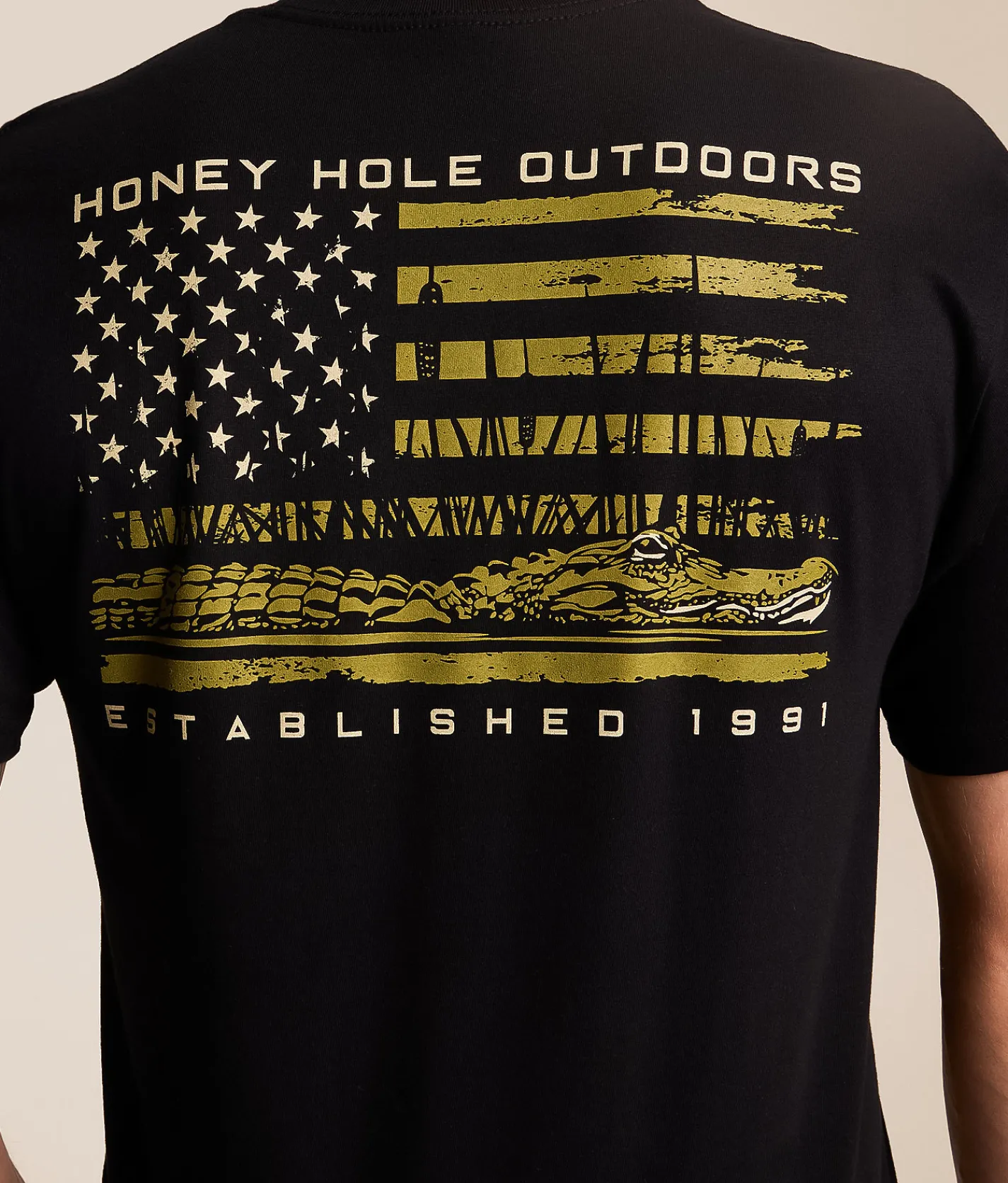 Tops|Graphic T-Shirts | Honey Hole® Gator Flag T-Shirt Black