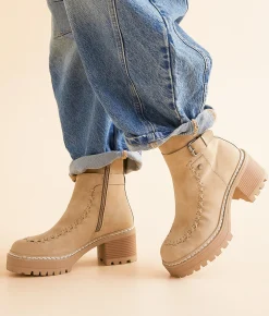Mia Gianina Chelsea Ankle Boot Sand