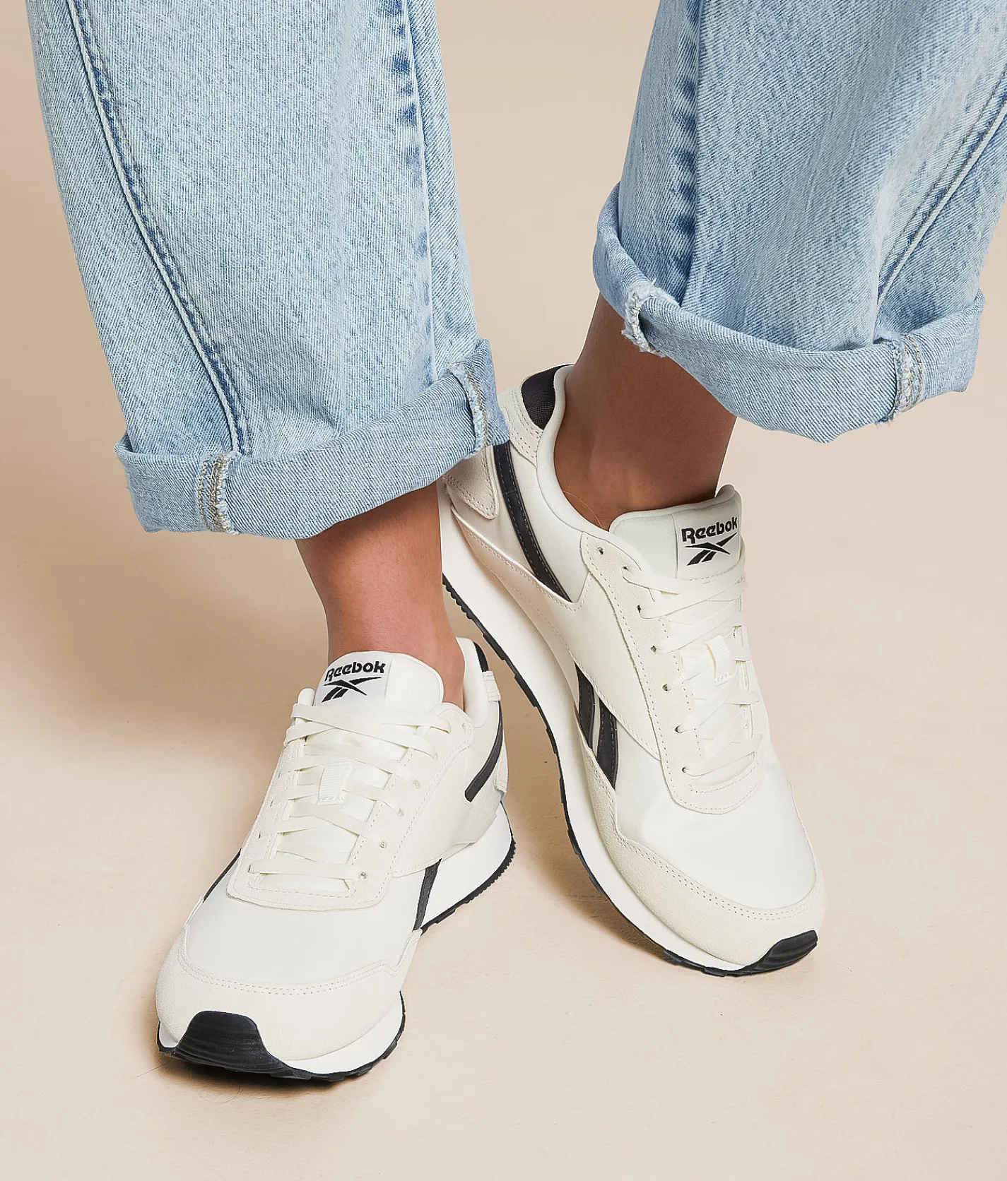 Reebok® Glide Low Sneaker Chalk Vintage Chalk Online
