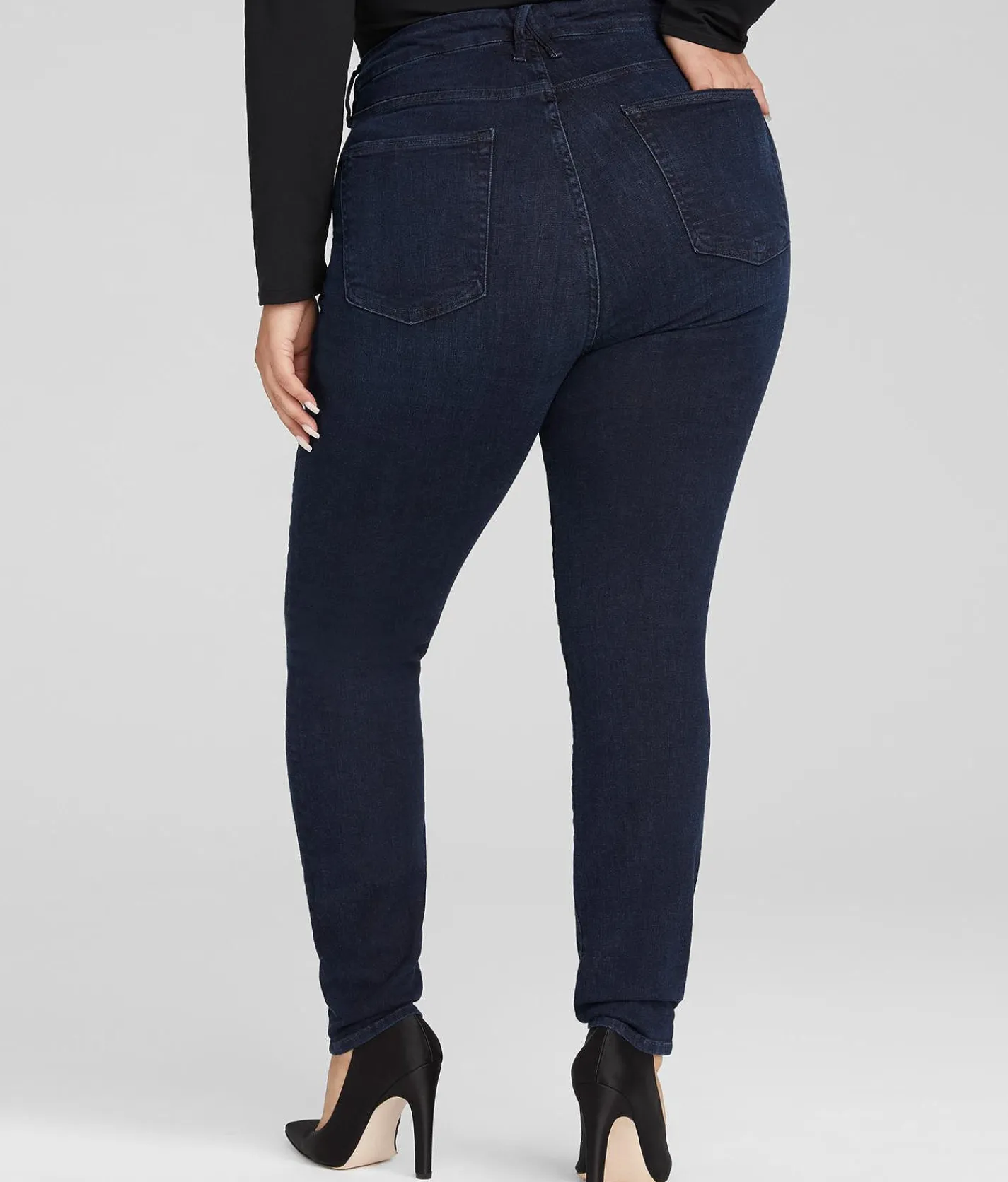 GOOD AMERICAN Good Legs High Rise Skinny Stretch Jean B224