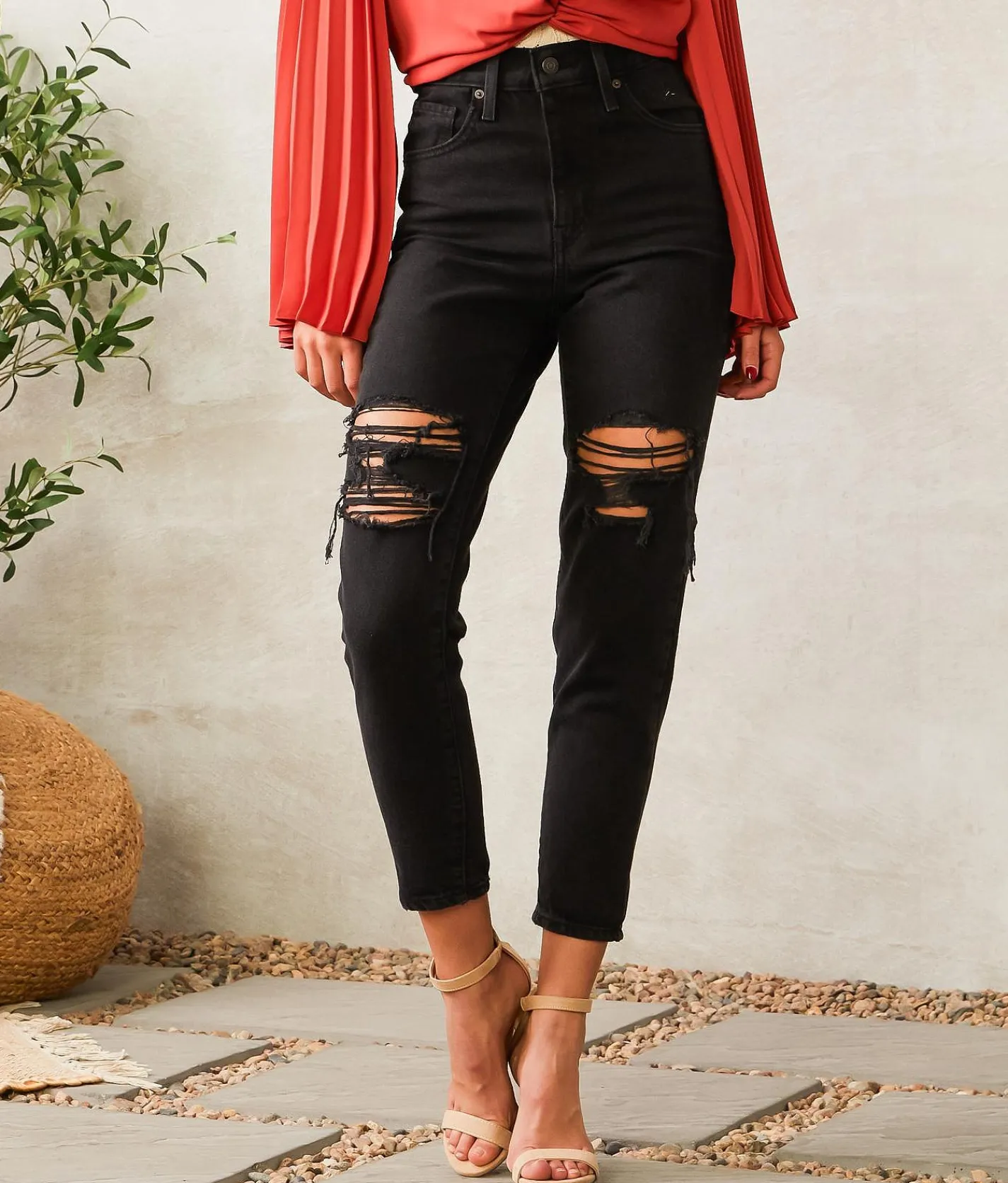Levi's® High Rise Mom Jean Where's My Lunch Online