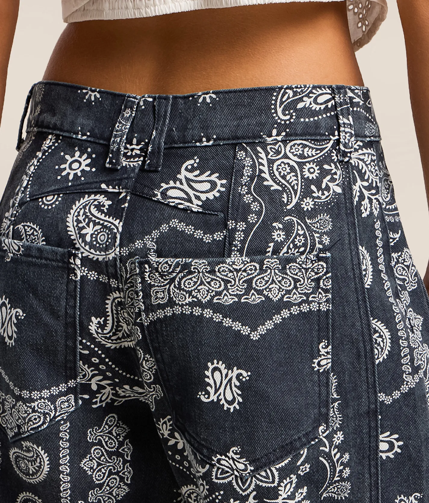 Jeans|Bottoms | Veveret High Rise Paisley Barrel Jean Navy