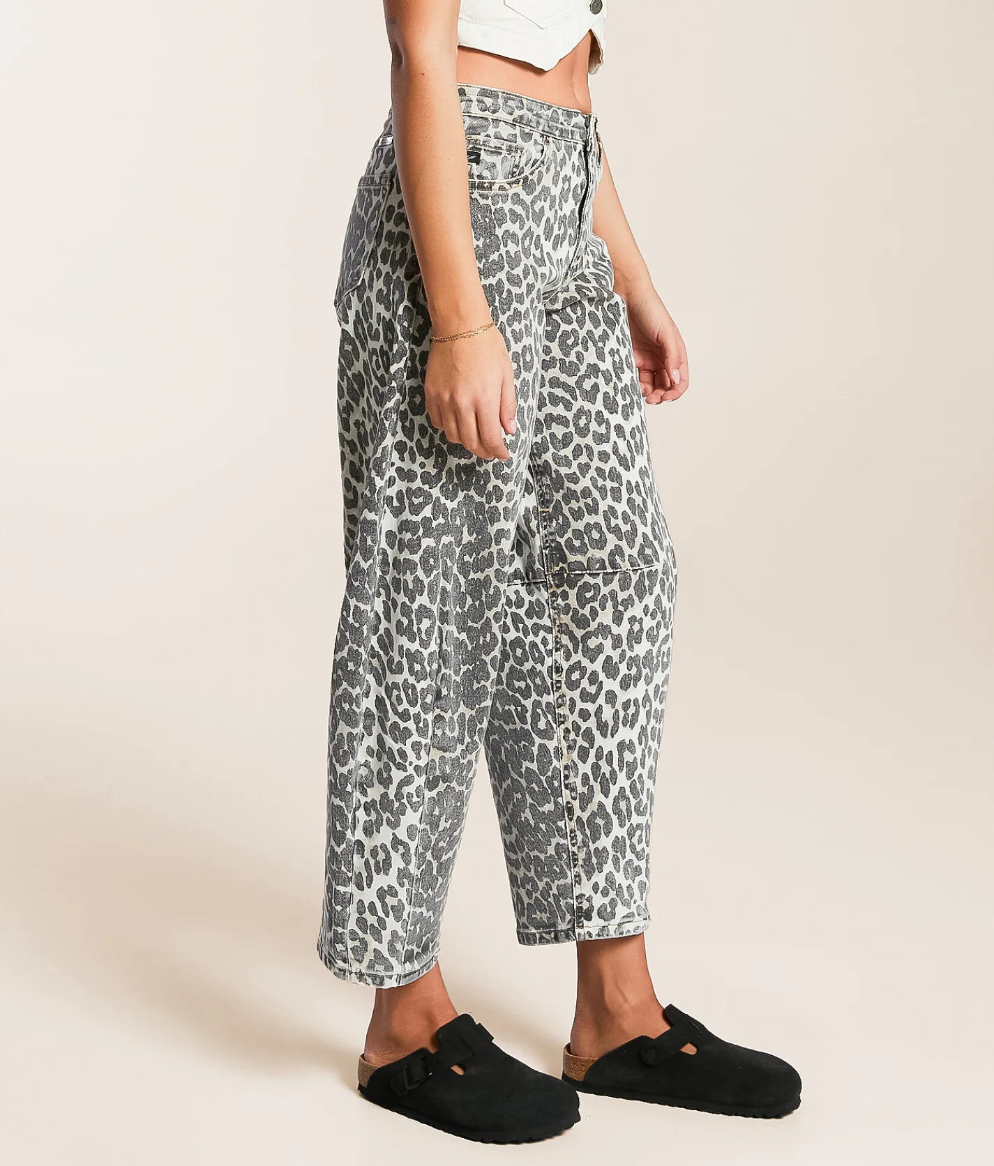 KanCan Horseshoe Cheetah Print Stretch Jean Beige Hot