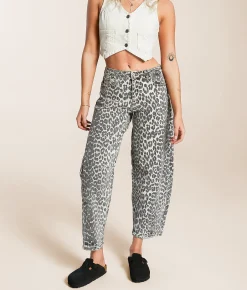 KanCan Horseshoe Cheetah Print Stretch Jean Beige Hot