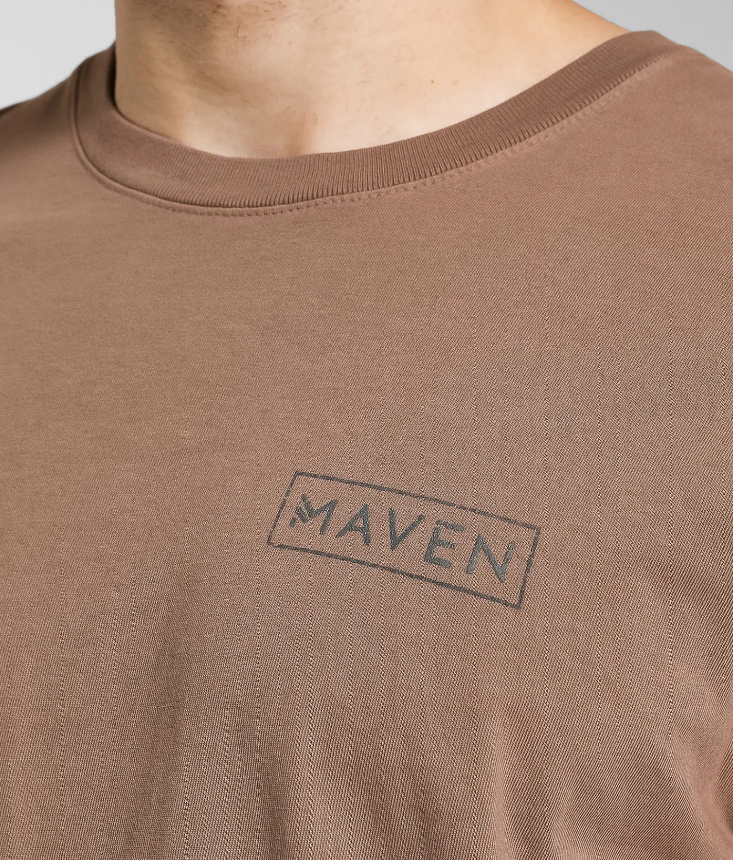Maven Co-op Hovering Badge T-Shirt Deep Taupe Clearance