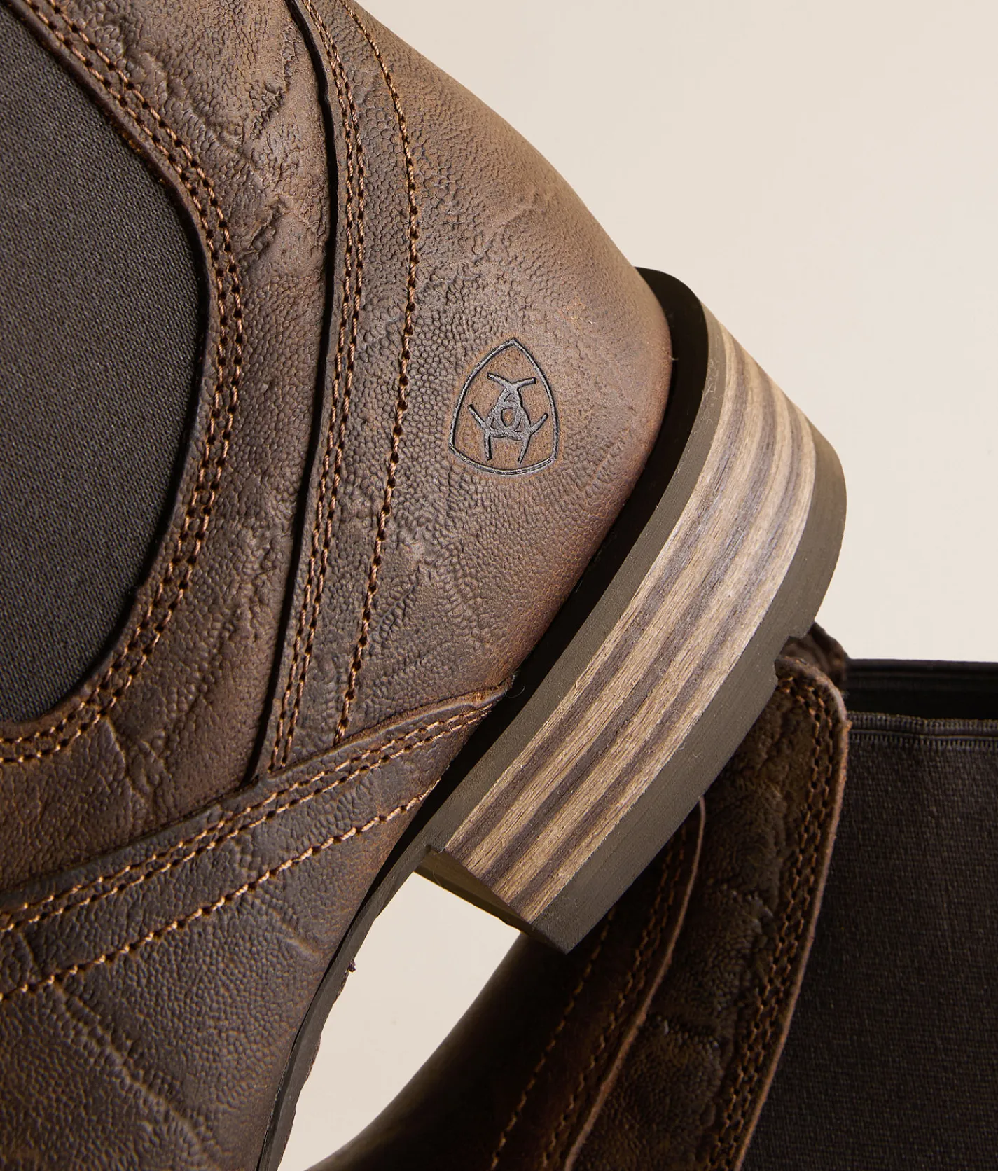 Ariat Hybrid Low Boy Chelsea Leather Boot Warm Brown Elephant Print Best
