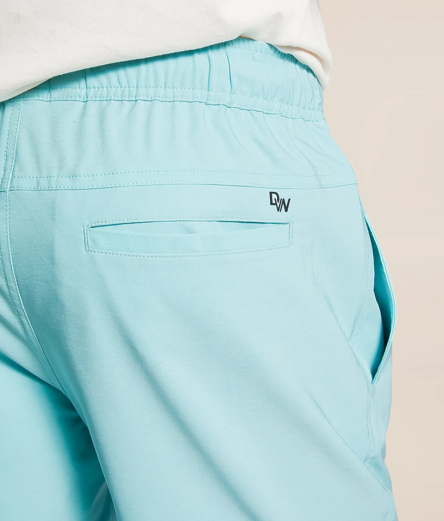 Departwest Hybrid Stretch Short Radiance
