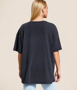 Tops | Gameday SOCIAL® Iowa Hawkeyes Oversized T-Shirt Black