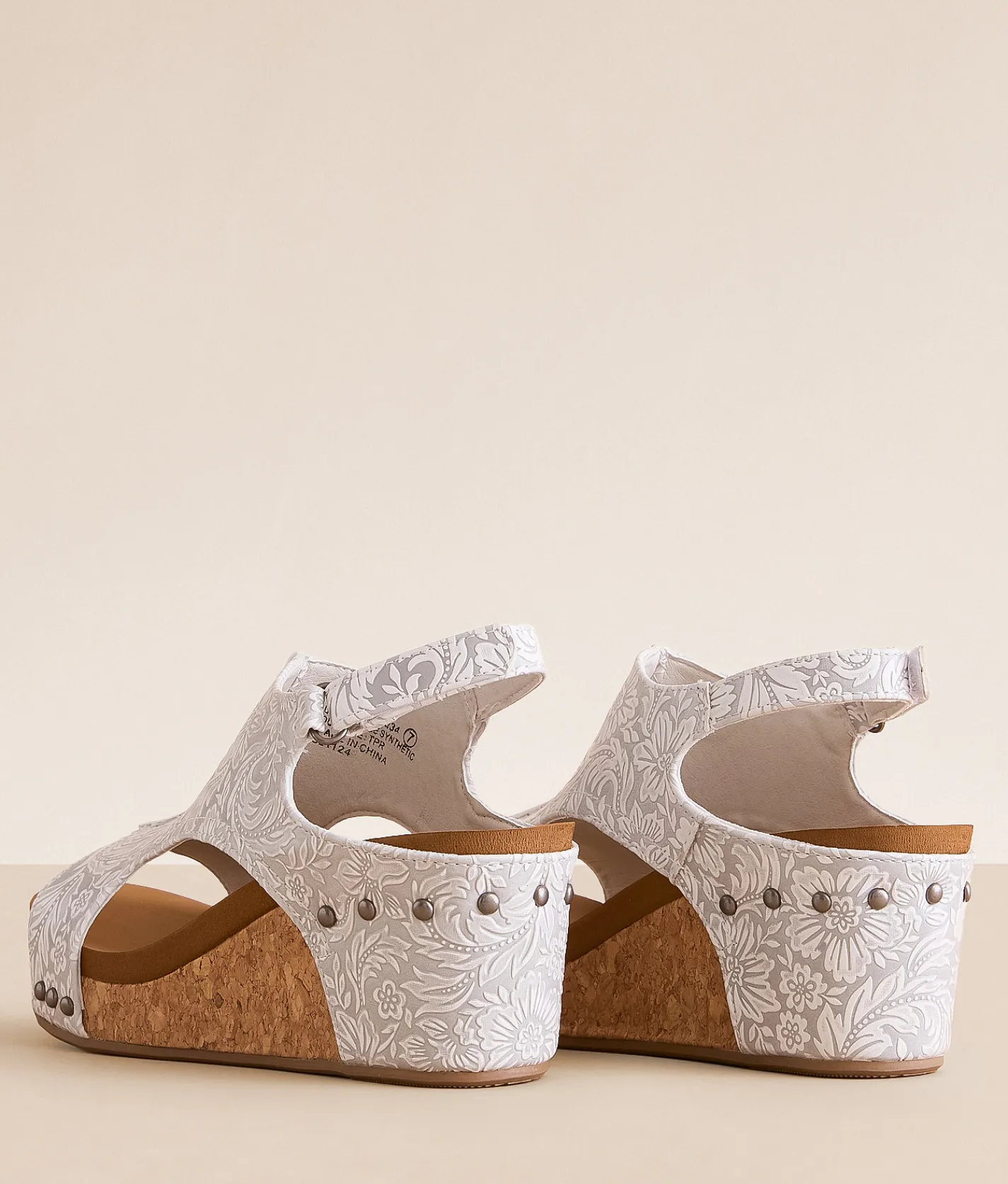 Very G Isabella Western Wedge Sandal Lt Grey New