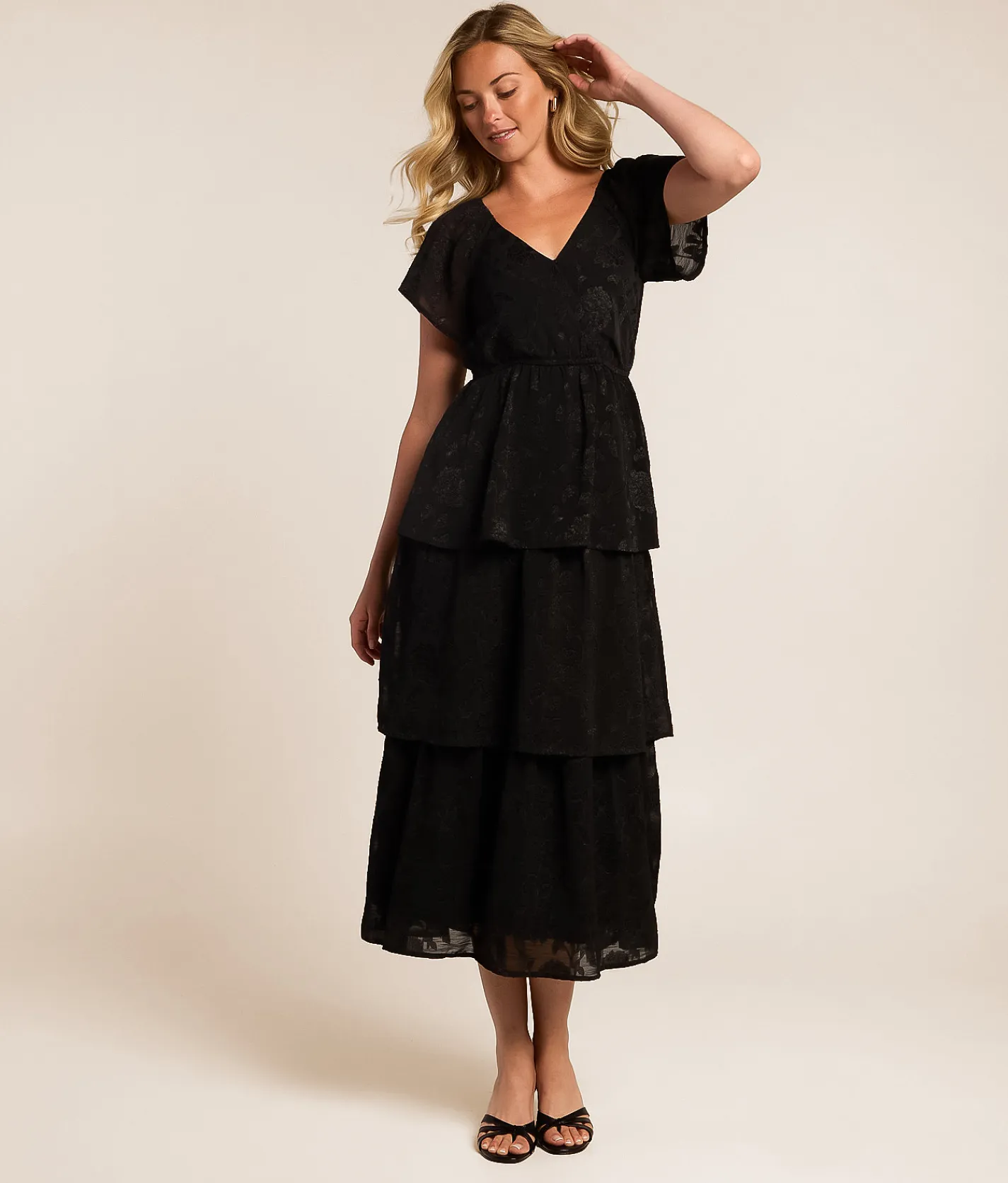 Dresses | Willow & Root Jacquard Floral Tiered Midi Dress Black